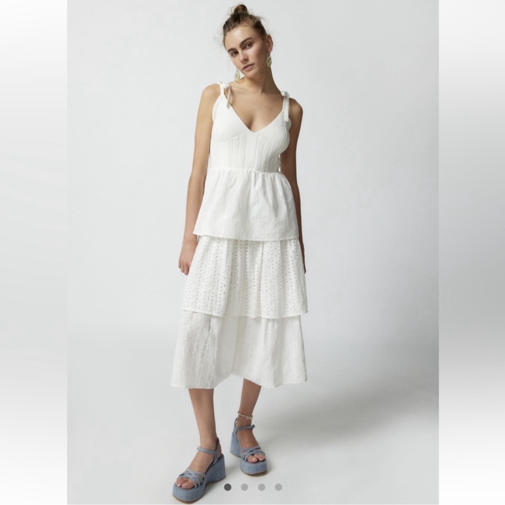 En Saison White Tiered Midi Dress